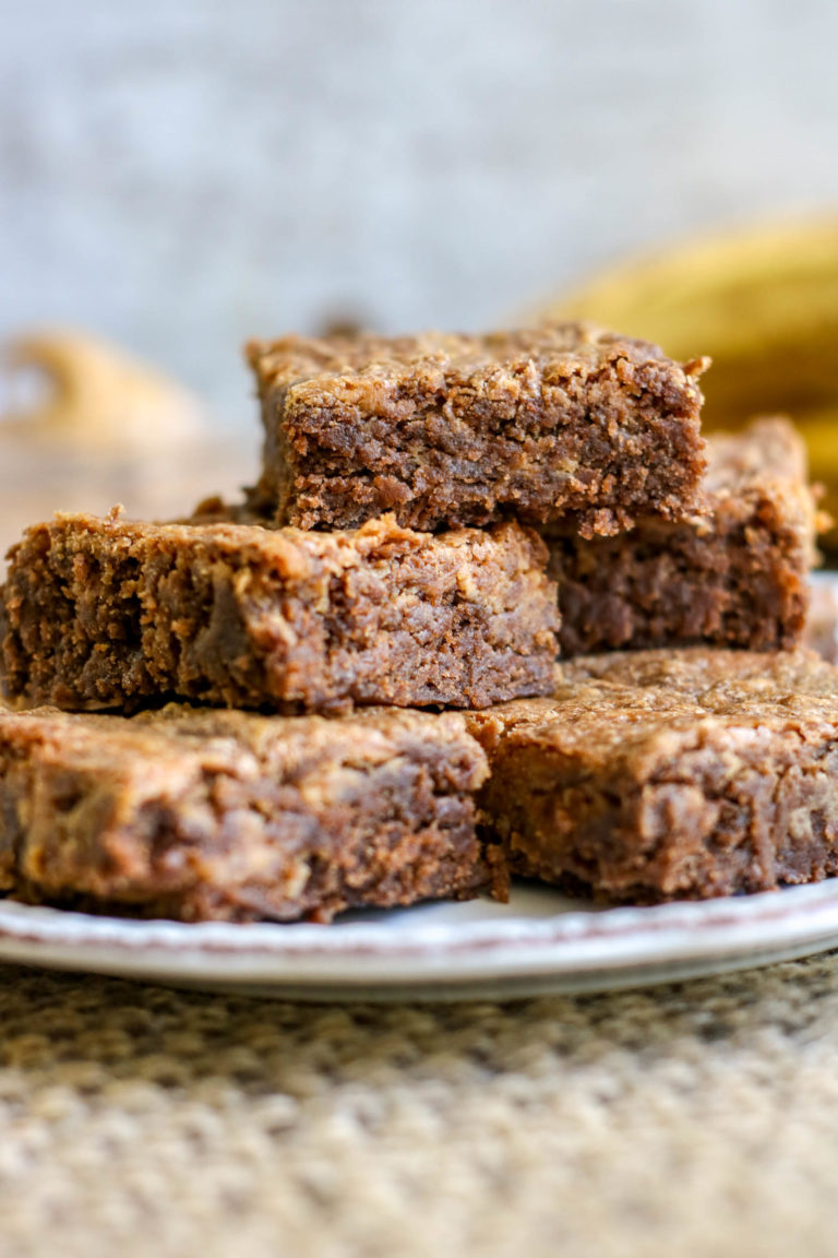 Peanut Butter Banana Brownies | Ten at the Table